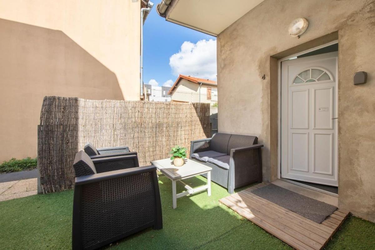 Benfleet 4 Cosy Studio Proche Paris Lägenhet Romainville Exteriör bild