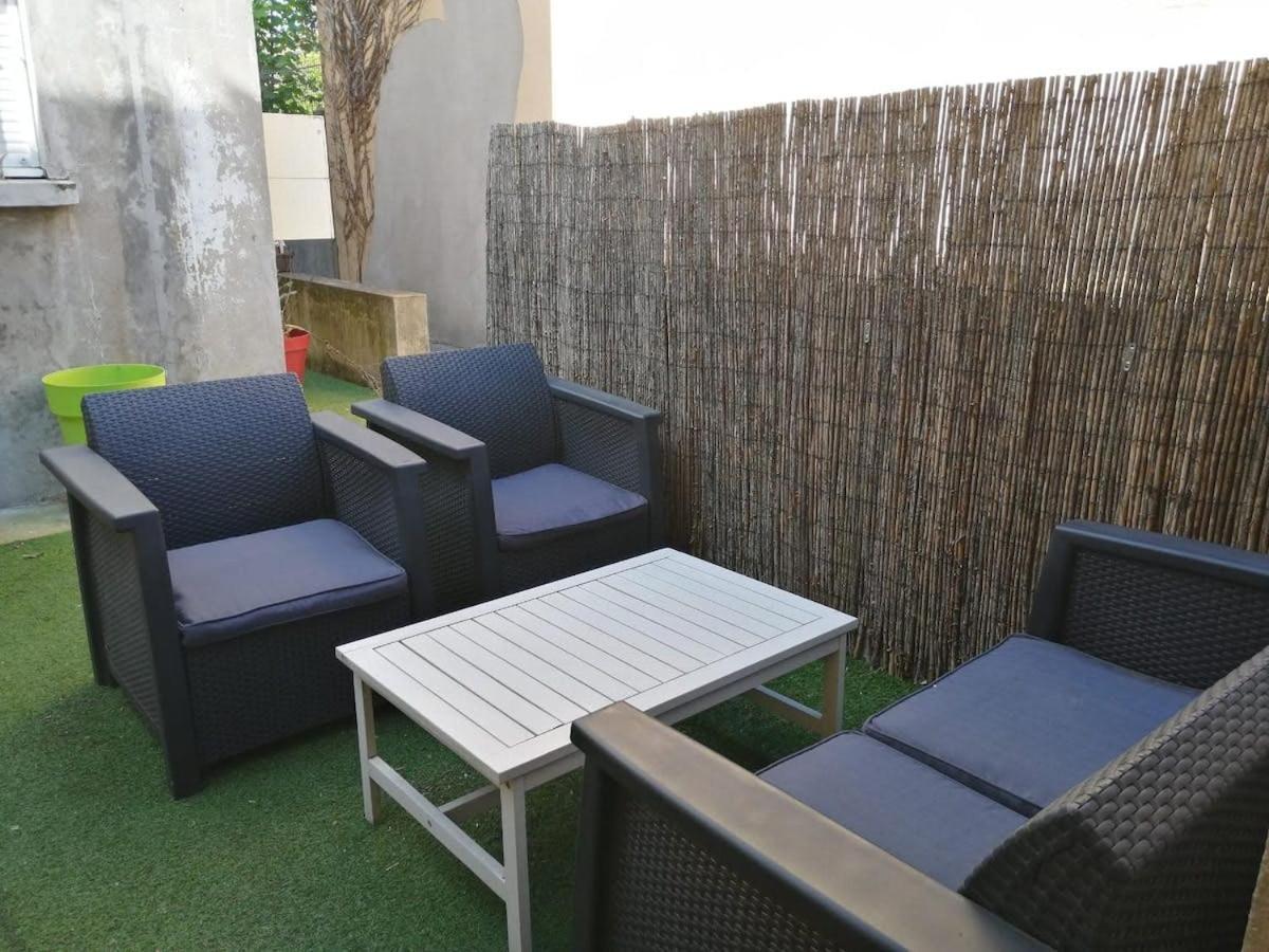 Benfleet 4 Cosy Studio Proche Paris Lägenhet Romainville Exteriör bild